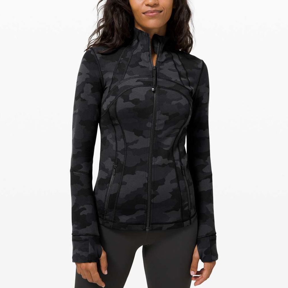 SOLD Lululemon Define Jacket
Heritage 365 Camo Deep Coal Multi size 6